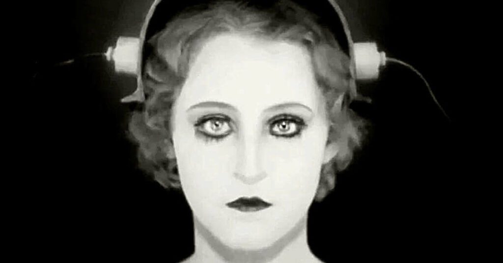 Maria-Metropolis-Avance-Games