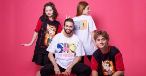 SPY X FAMILY e FATE ganham coleção de camisetas e produtos oficiais pela <strong>Piticas</strong>