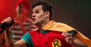 Filme dos Mamonas Assassinas é sucesso nas bilheterias