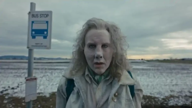 final-explicado-de-longlegs-vinculo-mortal-sobre-o-que-e-o-filme-de-terror
