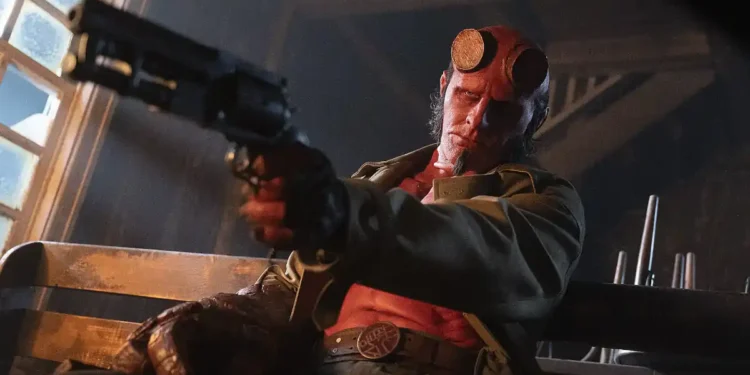 hellboy-e-o-homem-torto-dublado-onde-assistir-o-novo-filme-do-diabao-vermelho